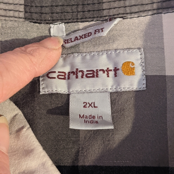 Men's Carhartt, Short Sleeve Button up - Picture 3 of 4
